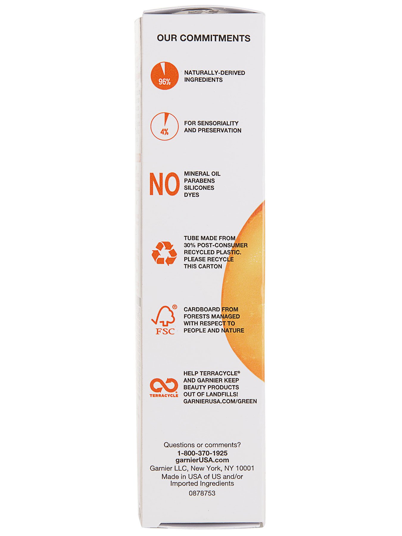 Left view of Glow Boost Illuminating Moisturizer box.